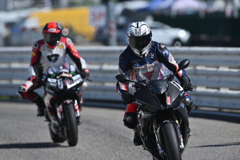 Action_260925@foto_snap_shot (128).JPG