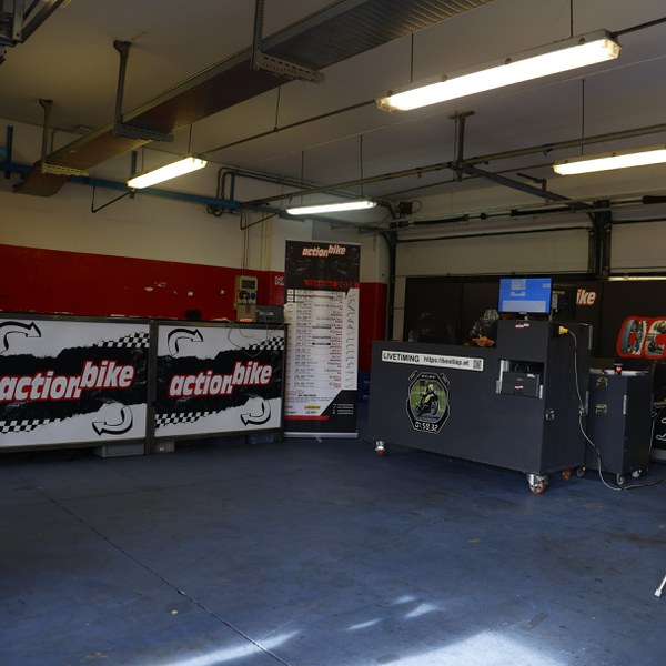 Action_260925@foto_snap_shot (5).JPG